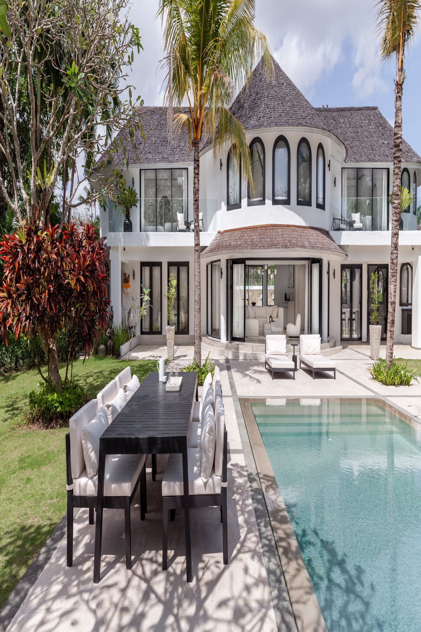 Villa Isan in Miami