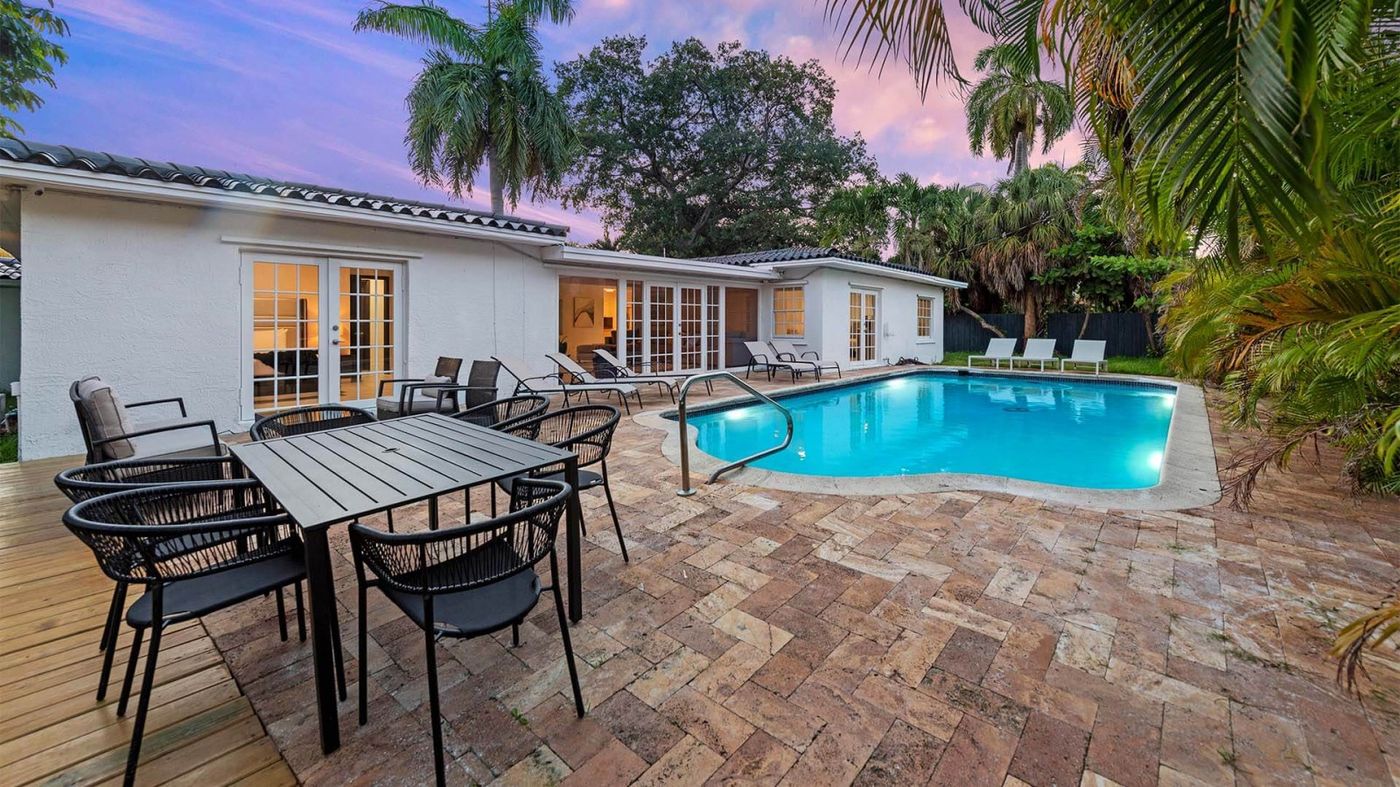 Casa Seabreeze in Miami
