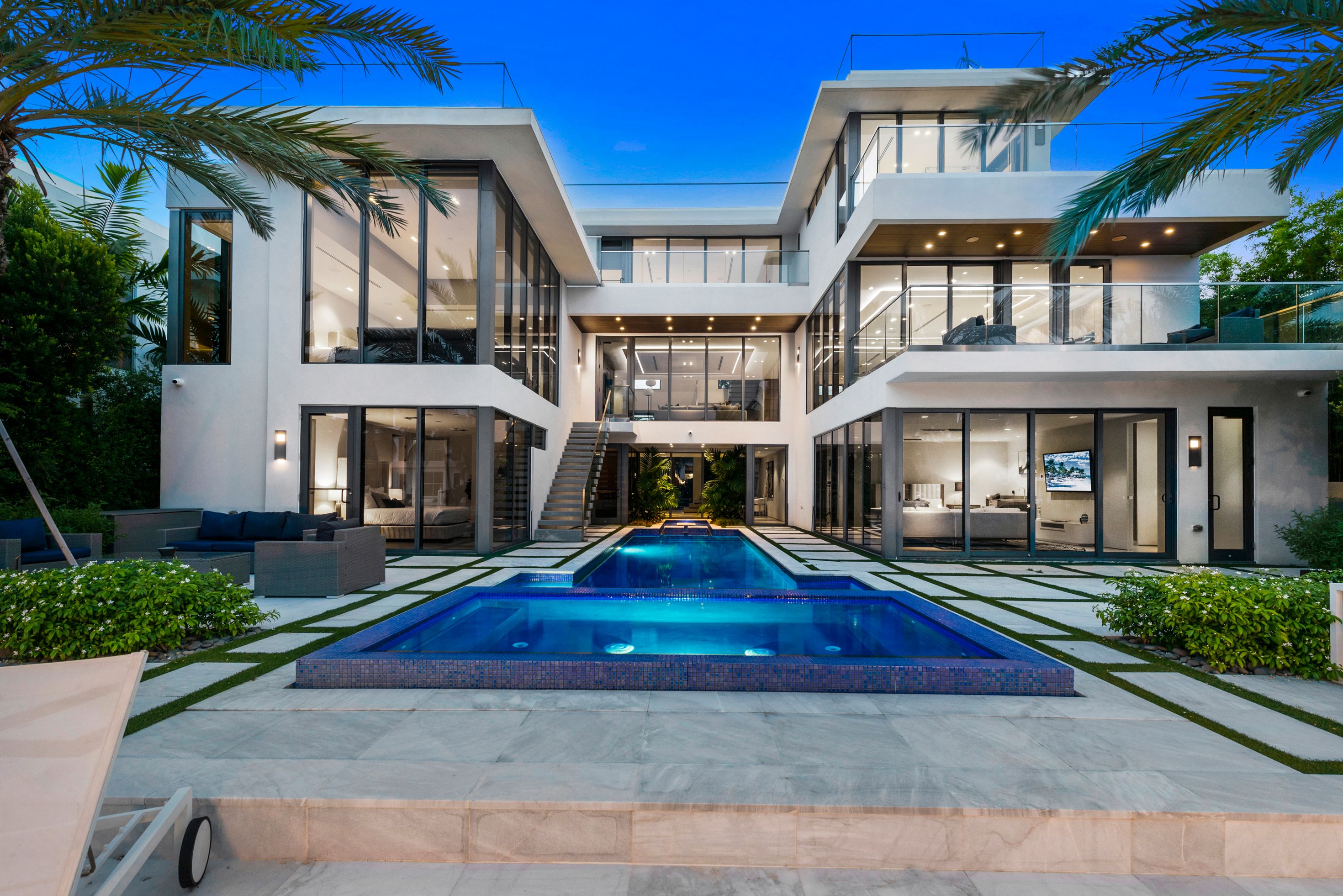 Park Place Mansion in Miami