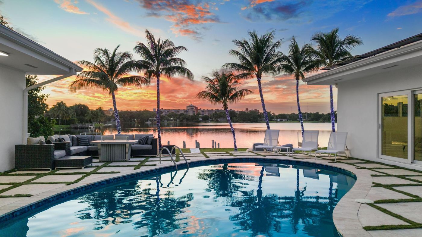 Casa Del lago in Miami